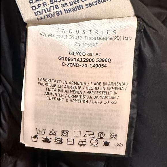 Moncler Black Down Glyco Hooded Vest [3] - Picture 11 of 14